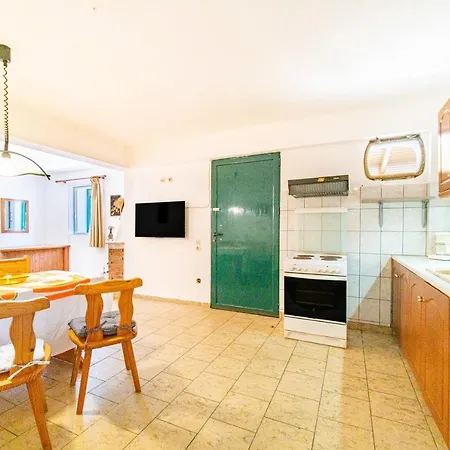 Apartment Tanjas Close To The Agios Spyridon (Corfu)