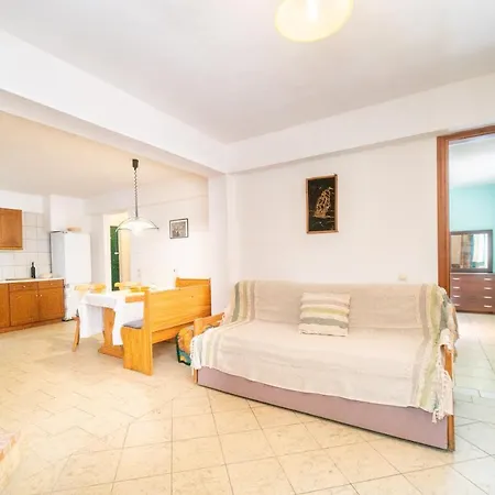 Apartment Tanjas Close To The Agios Spyridon (Corfu)